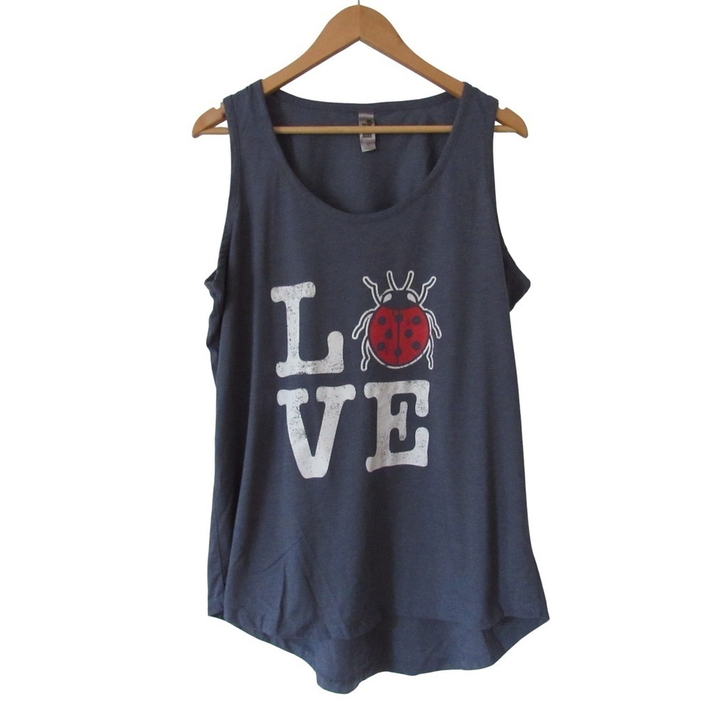 Instant Message Love Ladybug Gray Tank Top Plus Size 1 Sleeveless Casual